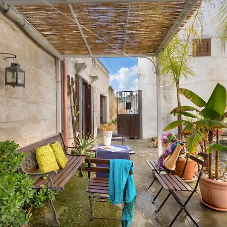 بيت للعطل Loft By Barbarhouse مارتانو